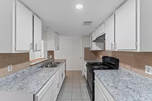 12206 Ormandy St, Houston, TX 77085 - Photo 4