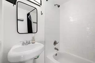 8805 Harbour Dr, Dickinson, TX 77539 - Photo 14
