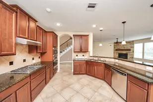 18006 E Williams Bend Dr, Cypress, TX 77433 - Photo 30
