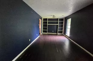 509 Bobcat Ln, Daisetta, TX 77533 - Photo 6