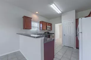 131 Sunset Falls Dr, La Marque, TX 77568 - Photo 14