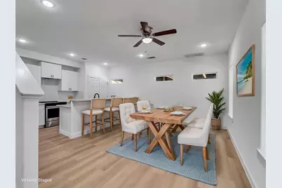 8407 Mahalia Unit A/B Drive, Houston, TX 77088 - Photo 4