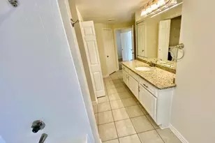 2350 Westcreek Ln, Houston, TX 77027 - Photo 8