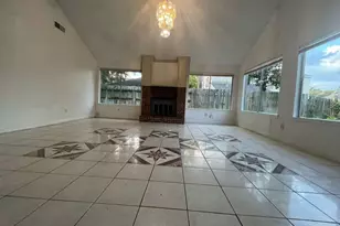 12915 Ashford Knoll Dr, Houston, TX 77082 - Photo 2