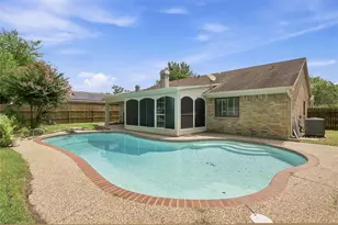 11123 Rippling Meadows Dr, Houston, TX 77064 - Photo 38