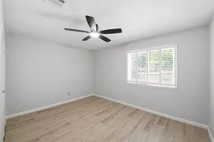 11123 Rippling Meadows Dr, Houston, TX 77064 - Photo 30