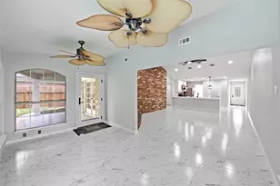 11123 Rippling Meadows Dr, Houston, TX 77064 - Photo 16