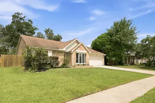 11123 Rippling Meadows Dr, Houston, TX 77064 - Photo 4