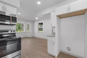 740 River Plantation Dr, Conroe, TX 77302 - Photo 10