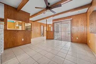 6443 Lawndale St, Houston, TX 77023 - Photo 8