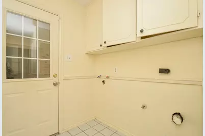 6611 Cypress Point Drive, Houston, TX 77069 - Photo 2