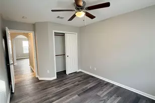 13210 Barton Meadow Ln, Rosharon, TX 77583 - Photo 18