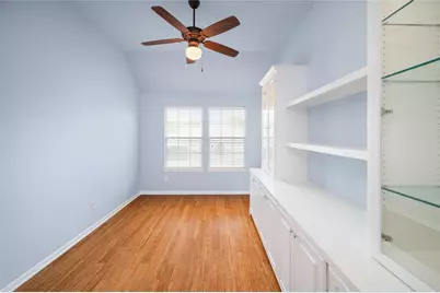 4431 Castle Court, Houston, TX 77006 - Photo 22