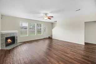 18519 Alemarble Oak St, Cypress, TX 77429 - Photo 2