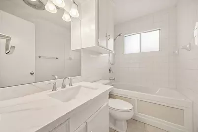 114 Camellia Street, Sugar Land, TX 77478 - Photo 18