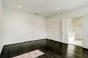 1906 Jack Oak Ave, Houston, TX 77055 - Photo 10