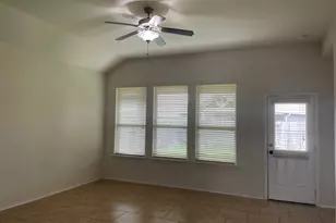 23727 San Barria Dr, Katy, TX 77493 - Photo 10