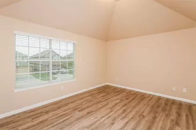 18831 Venito Drive, Katy, TX 77449 - Photo 10