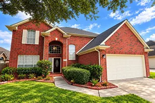 707 S Marathon Way, Stafford, TX 77477 - Photo 2