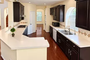 707 S Marathon Way, Stafford, TX 77477 - Photo 4