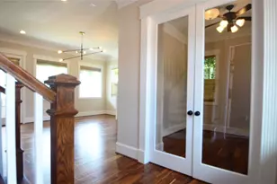 8610 Ashland Way, Houston, TX 77055 - Photo 6