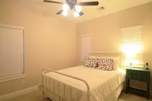 8610 Ashland Way, Houston, TX 77055 - Photo 28