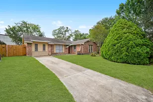 11017 Lera St, Houston, TX 77016 - Photo 1
