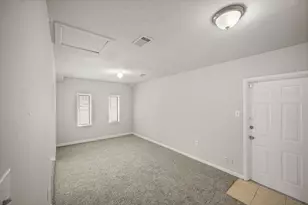 11017 Lera St, Houston, TX 77016 - Photo 6