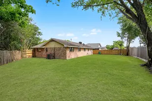 11017 Lera St, Houston, TX 77016 - Photo 14