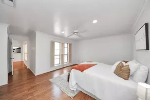 6523 Oakland Hills Dr, Houston, TX 77069 - Photo 32