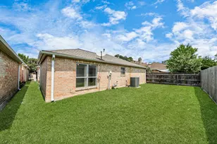 6523 Oakland Hills Dr, Houston, TX 77069 - Photo 4