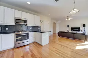 3707 Main Poplar Dr, Houston, TX 77025 - Photo 18