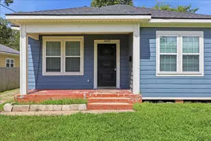 6657 Washington St, Groves, TX 77619 - Photo 4