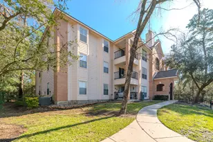 8051 Bay Branch Dr, The Woodlands, TX 77382 - Photo 4