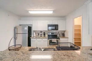 8051 Bay Branch Dr, The Woodlands, TX 77382 - Photo 38