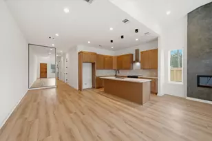 8203 Calhoun St, Houston, TX 77033 - Photo 14