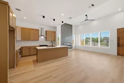 8203 Calhoun Street #A/B, Houston, TX 77033 - Photo 18
