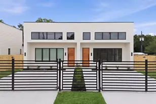 8203 Calhoun St, Houston, TX 77033 - Photo 2