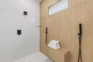 204 Milwaukee St, Houston, TX 77009 - Photo 24