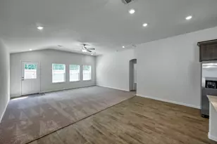 25062 Lindsey Ln, Magnolia, TX 77354 - Photo 10