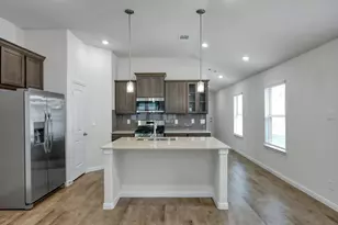 25062 Lindsey Ln, Magnolia, TX 77354 - Photo 6