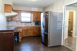 4959 Hwy 90, Alleyton, TX 78935 - Photo 14