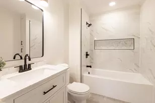 1102 Ashdale Dr, Sugar Land, TX 77498 - Photo 20