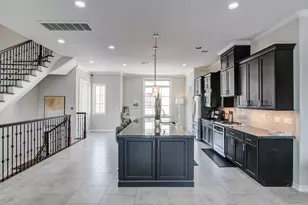 11123 Olympia Dr, Houston, TX 77042 - Photo 14