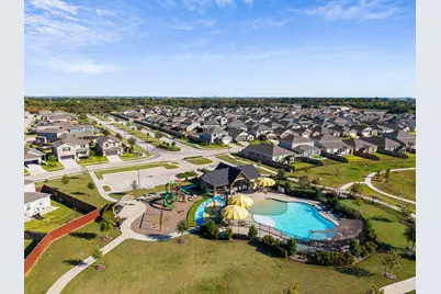 5742 Aurora Greens Lane, Katy, TX 77493 - Photo 2