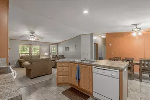 221 Chestnut Bend, Huntsville, TX 77320 - Photo 14