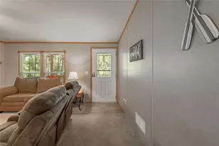 221 Chestnut Bend, Huntsville, TX 77320 - Photo 6