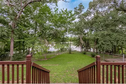 221 Chestnut Bend, Huntsville, TX 77320 - Photo 26