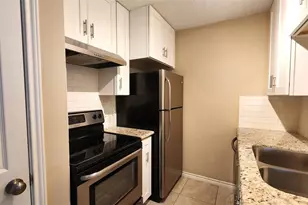 3224 Timmons Ln, Houston, TX 77027 - Photo 6