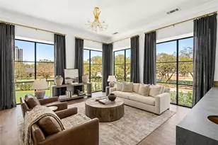 5517 Sturbridge Dr, Houston, TX 77056 - Photo 32